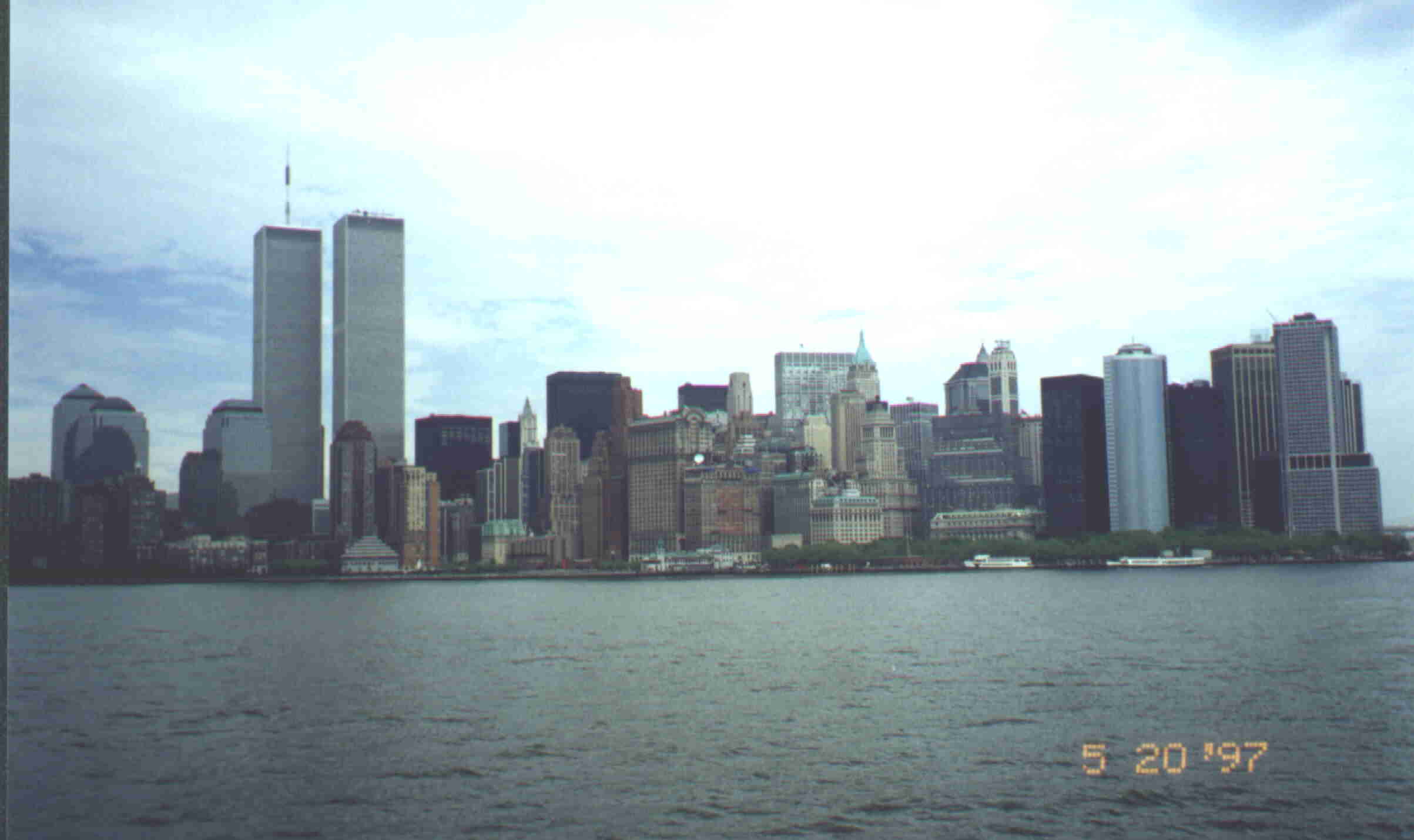 nyc.jpg (100982 bytes)